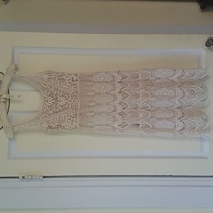 STUNNING LAYERED LACE DRESS